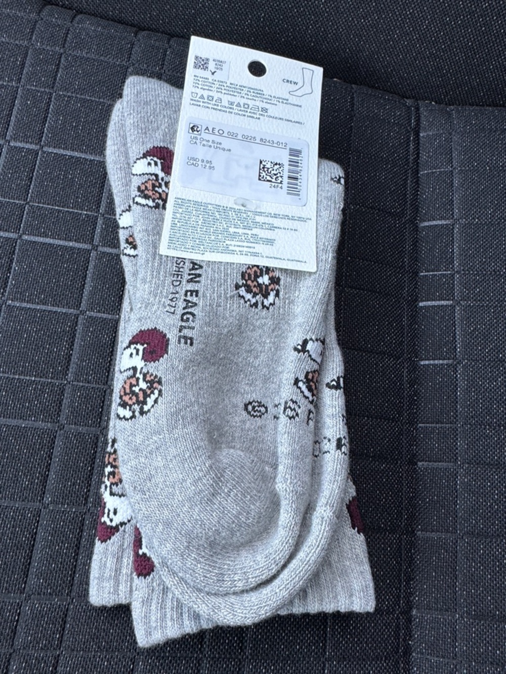 Snoopy Socks Mens American Eagle Football - Picture 2 of 2